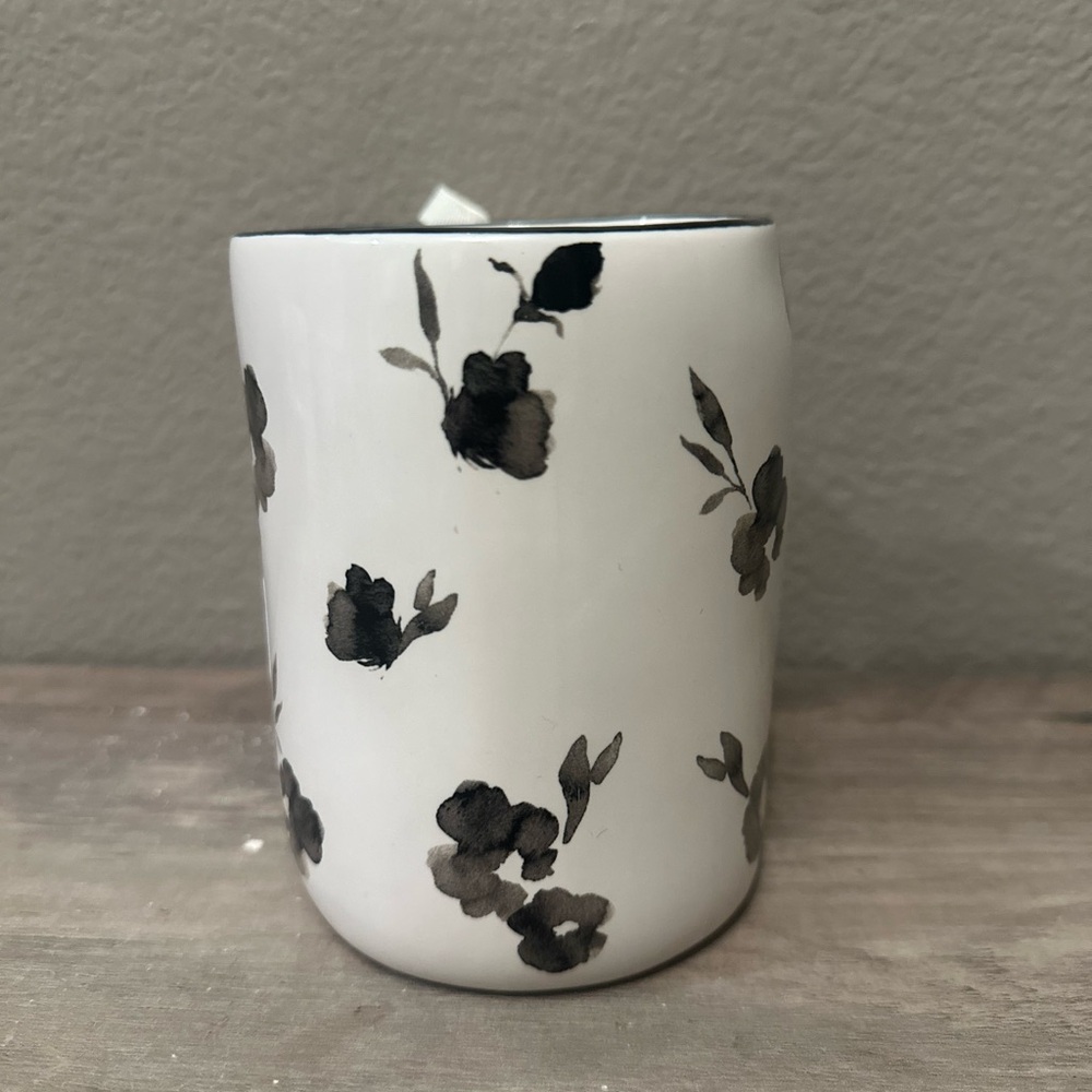 Rae Dunn Tea Floral Mug - Picture 3 of 3